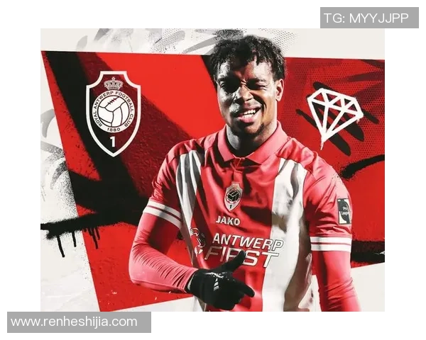 足球明星卢梅尼的辉煌历程与对未来的展望